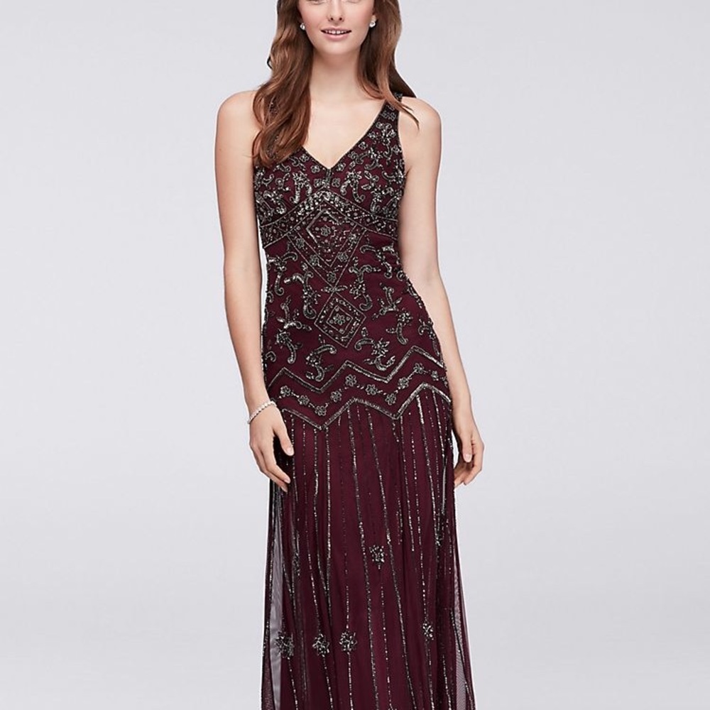 Wonder by Jenny Packham’s flapper inspired dress